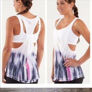 Lululemon tank